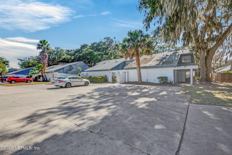 1270 Wonderwood Dr, Jacksonville, FL 32233