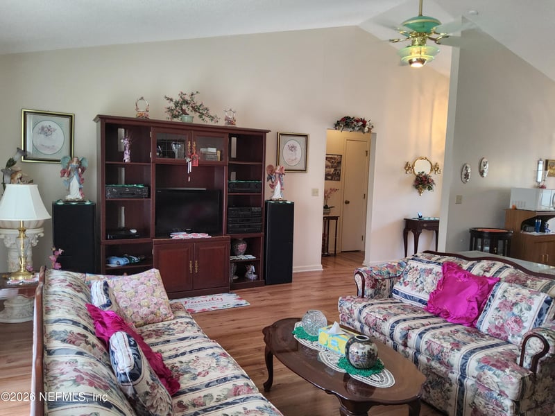 12716 Clear Springs Dr, Jacksonville, FL 32225