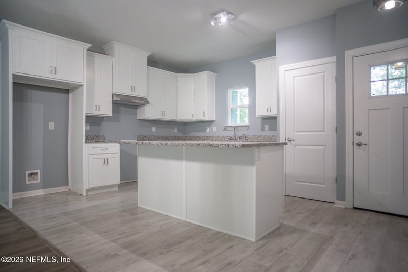 1272 Menna St, Jacksonville, FL 32205