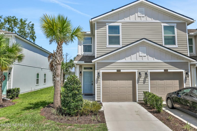 12743 Barrack Ln, Jacksonville, FL 32218