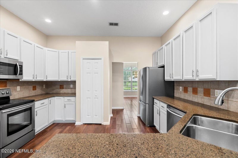 12743 Camellia Bay Dr E, Jacksonville, FL 32223