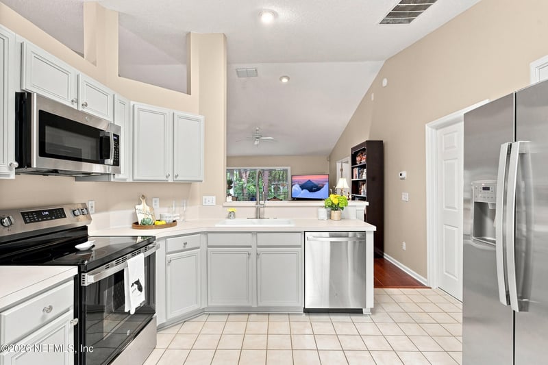 12744 Marsh Cove Dr S, Jacksonville, FL 32224