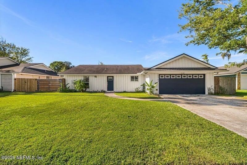 12763 Caribou Ct, Jacksonville, FL 32246