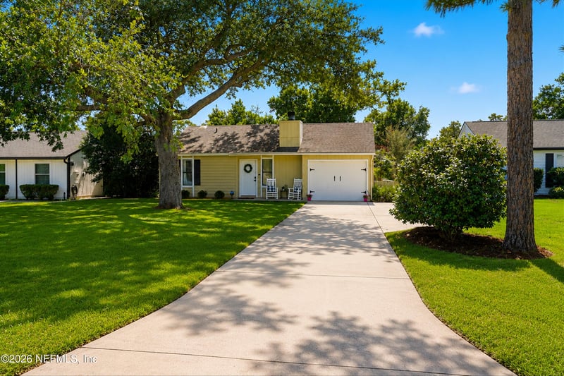 12768 Attrill Rd, Jacksonville, FL 32258
