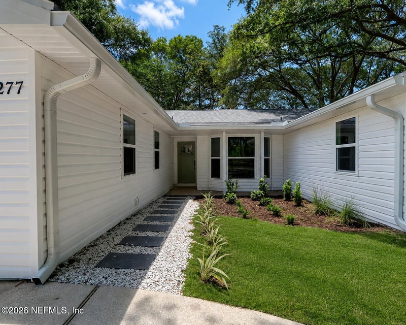 1277 Lake Asbury Dr, Green Cove Springs, FL 32043