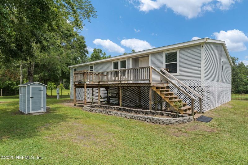 1277 Magnolia Dr, Bryceville, FL 32009