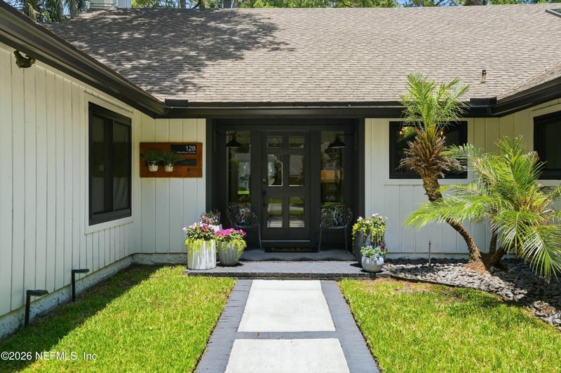 128 Nandina Cir, Ponte Vedra Beach, FL 32082