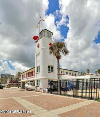 128 S 10th St, Jacksonville Beach, FL 32250