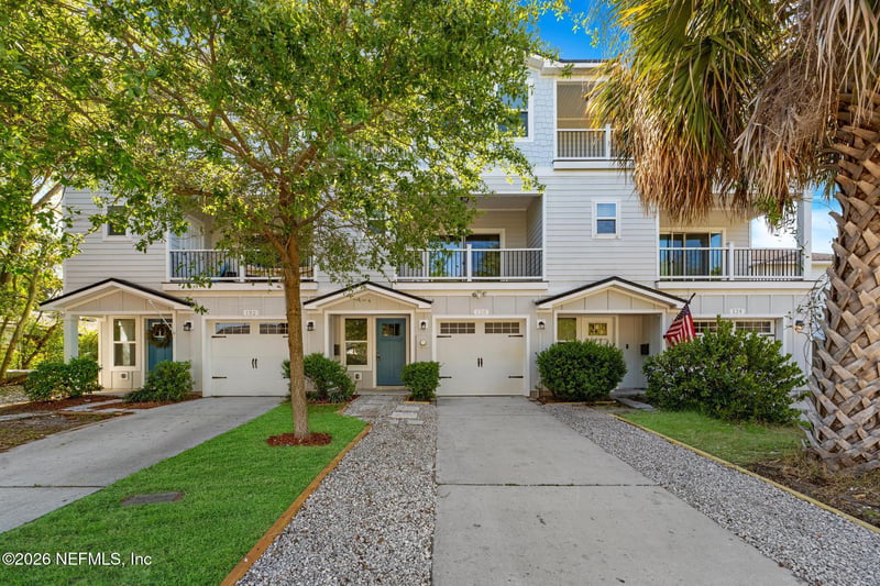 128 S 10th St, Jacksonville Beach, FL 32250
