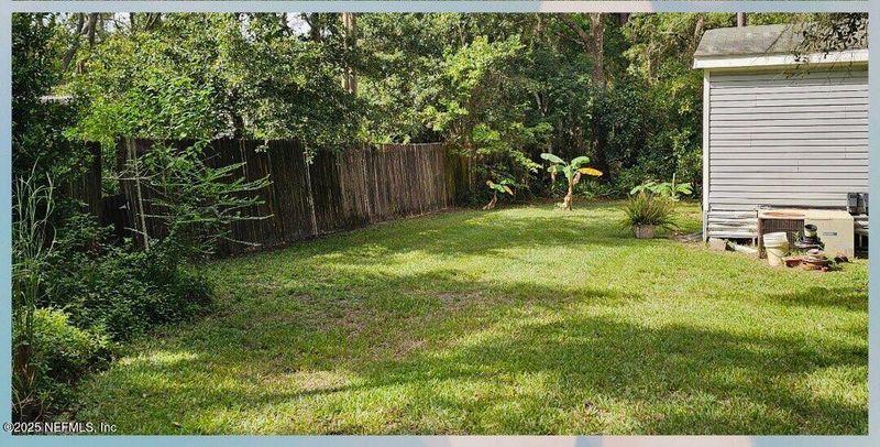 1285 Scott Rd, St Johns, FL 32259