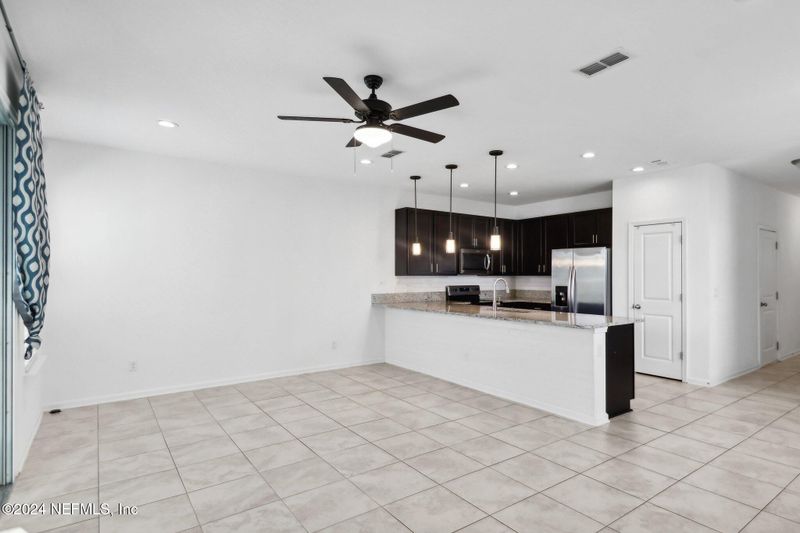 12887 Ludo Rd, Jacksonville, FL 32258