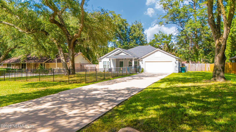 12911 Silver Oak Dr, Jacksonville, FL 32223