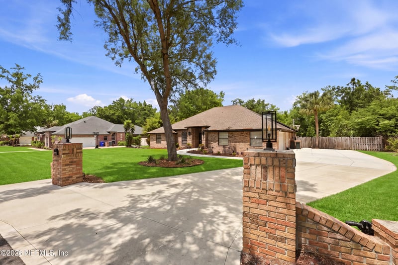 1292 Creek Bend Rd, St Johns, FL 32259