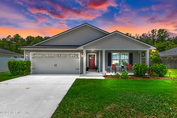 1294 Sarahs Landing Dr, Jacksonville, FL 32221