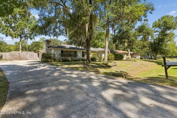 12994 Silver Oak Dr, Jacksonville, FL 32223