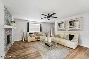 13004 Twin Pines Cir S, Jacksonville, FL 32246