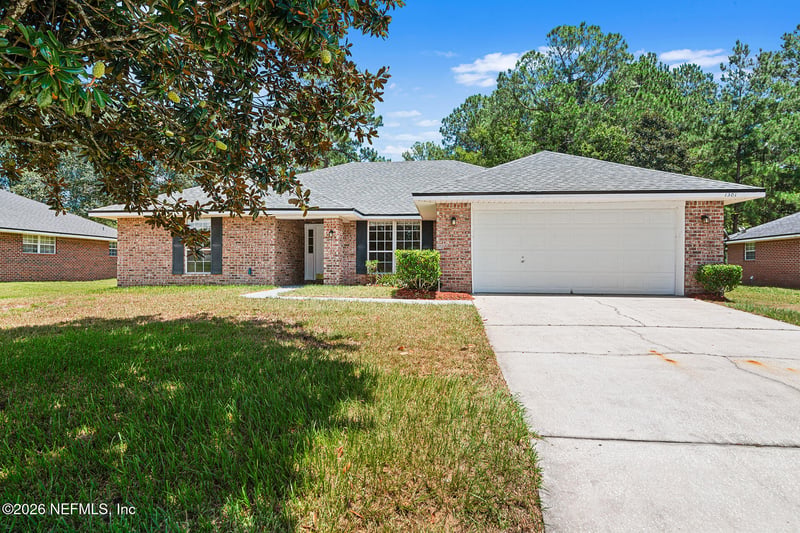 1301 Mcgrits Creek Dr E, Jacksonville, FL 32221