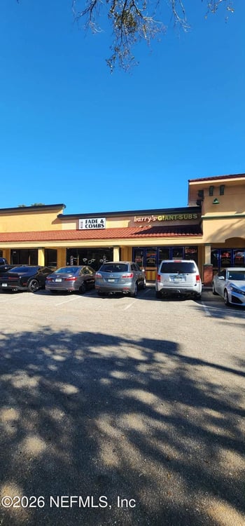 1301 Monument Rd #4, Jacksonville, FL 32225