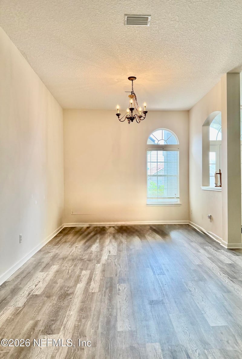 13012 Notre Dame Ln, Jacksonville, FL 32218