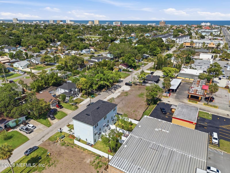 1304 1st Ave N, Jacksonville Beach, FL 32250