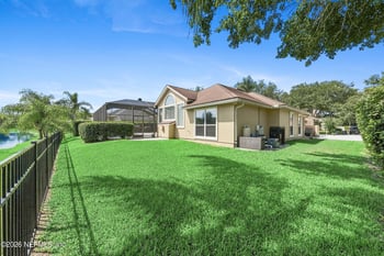 1304 Honeysuckle Dr, Jacksonville, FL 32259
