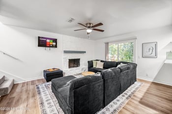 1304 Magnolia Cir E, Jacksonville, FL 32211