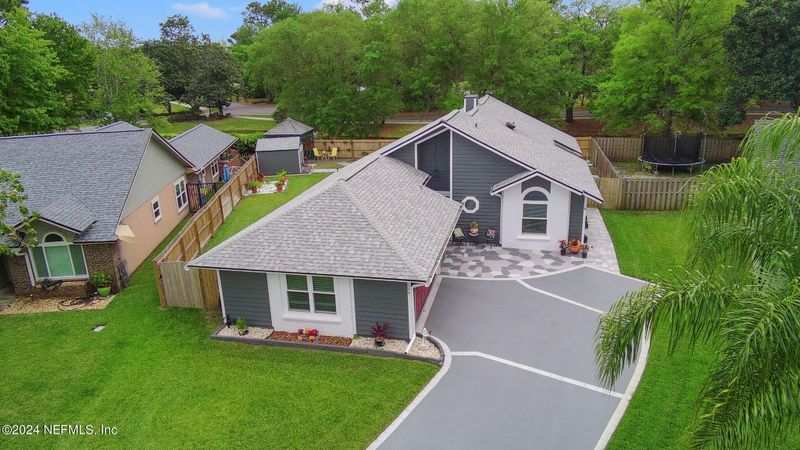 13044 Tall Tree Dr S, Jacksonville, FL 32246