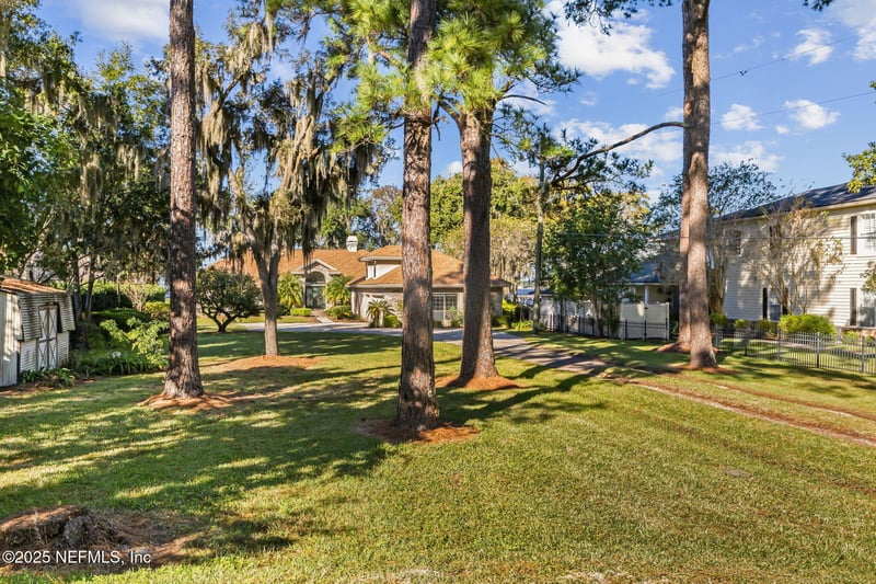 13050 Mandarin Rd, Jacksonville, FL 32223