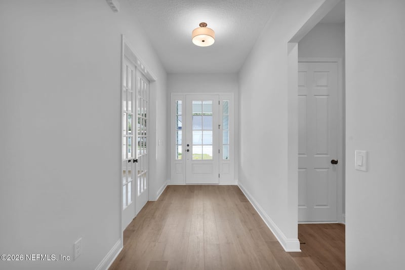 13053 Whispering Winds Dr, Jacksonville, FL 32256