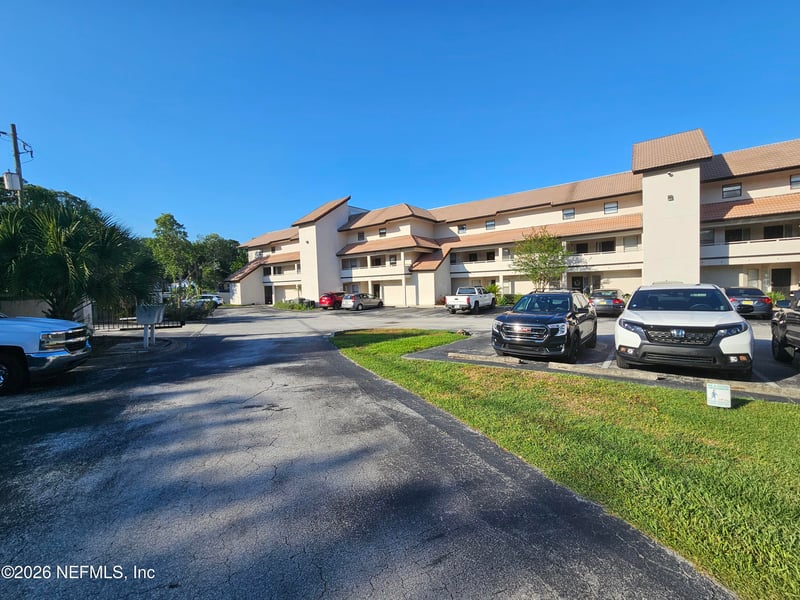 1307 River Hills Cir E #14, Jacksonville, FL 32211