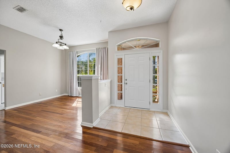 13093 S Chets Creek Dr, Jacksonville, FL 32224