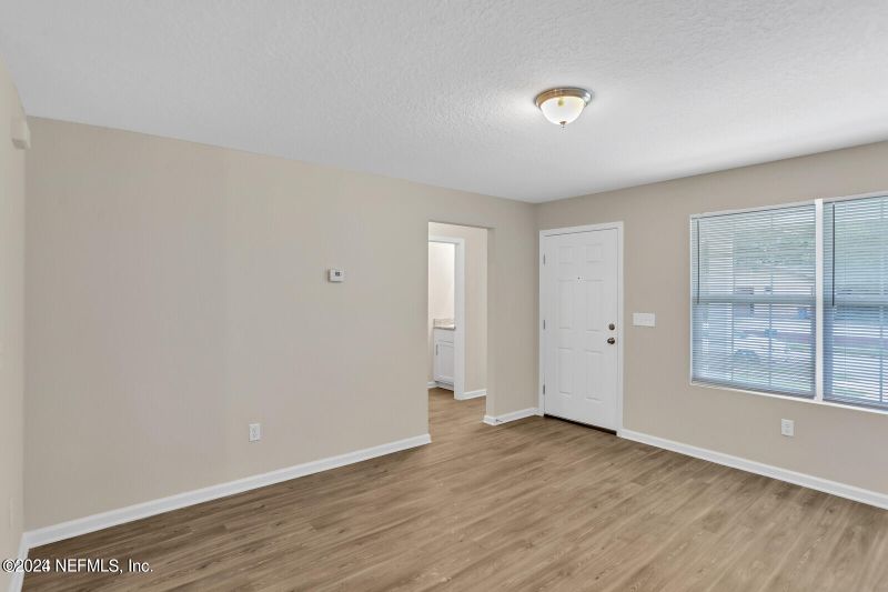 131 W 22nd St, Jacksonville, FL 32206