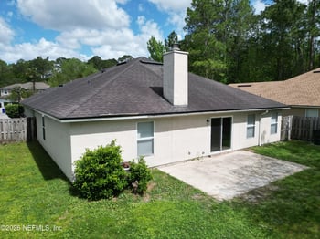 1316 E Chinaberry Ct, St Johns, FL 32259