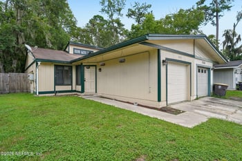 1317 Ellis Trace Dr W, Jacksonville, FL 32205