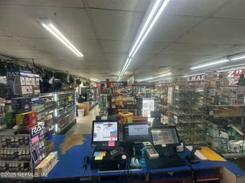 1318 N Orange Ave, Green Cove Springs, FL 32043