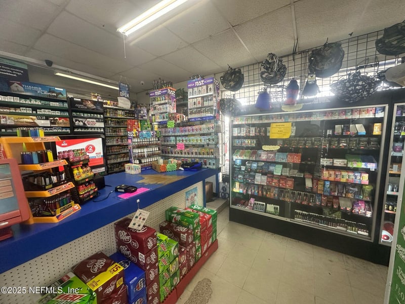 1318 N Orange Ave, Green Cove Springs, FL 32043