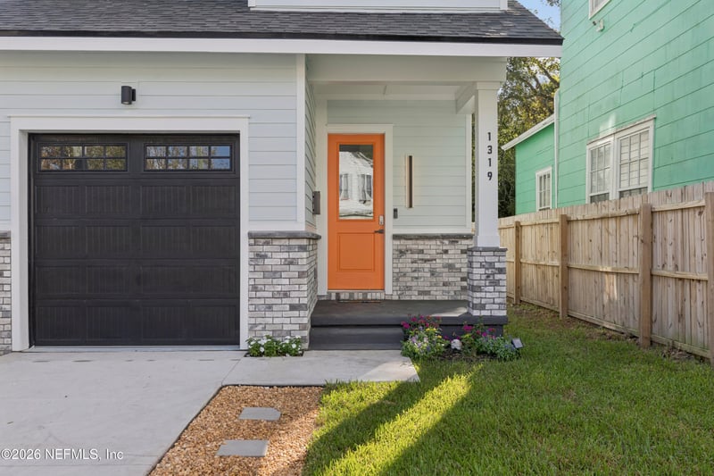 1319 Spearing St, Jacksonville, FL 32206
