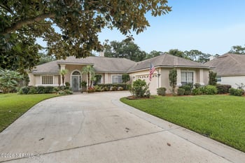 132 Fairway Oaks Dr, Fleming Island, FL 32003