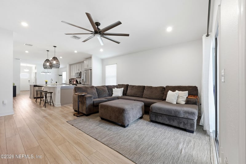 13201 Holsinger Blvd, Jacksonville, FL 32256