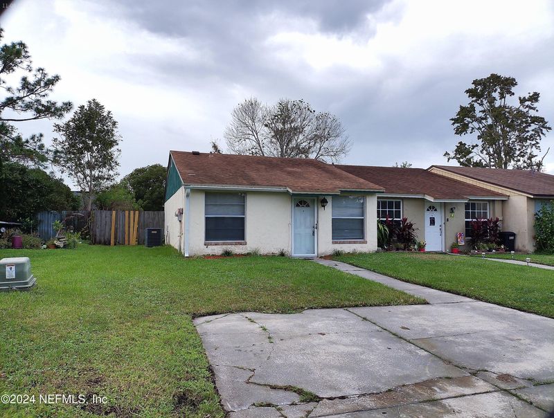 1324 Solar Cir #A, Orange Park, FL 32065
