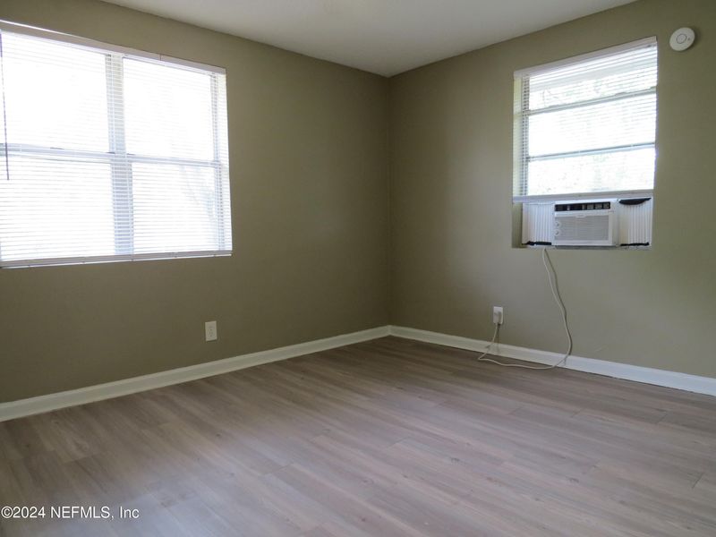 1325 W 25th St, Jacksonville, FL 32209