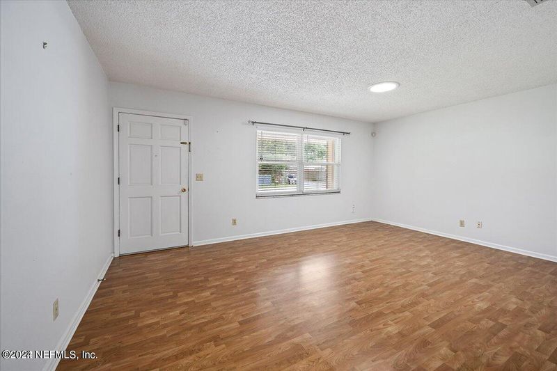 1328 Clements Rd, Jacksonville, FL 32211