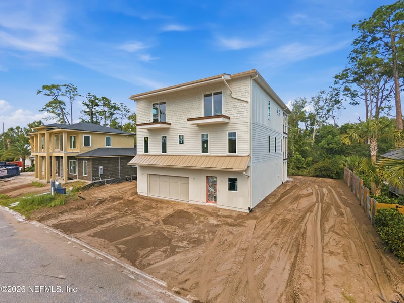 1329 Estrela Ln, Atlantic Beach, FL 32233