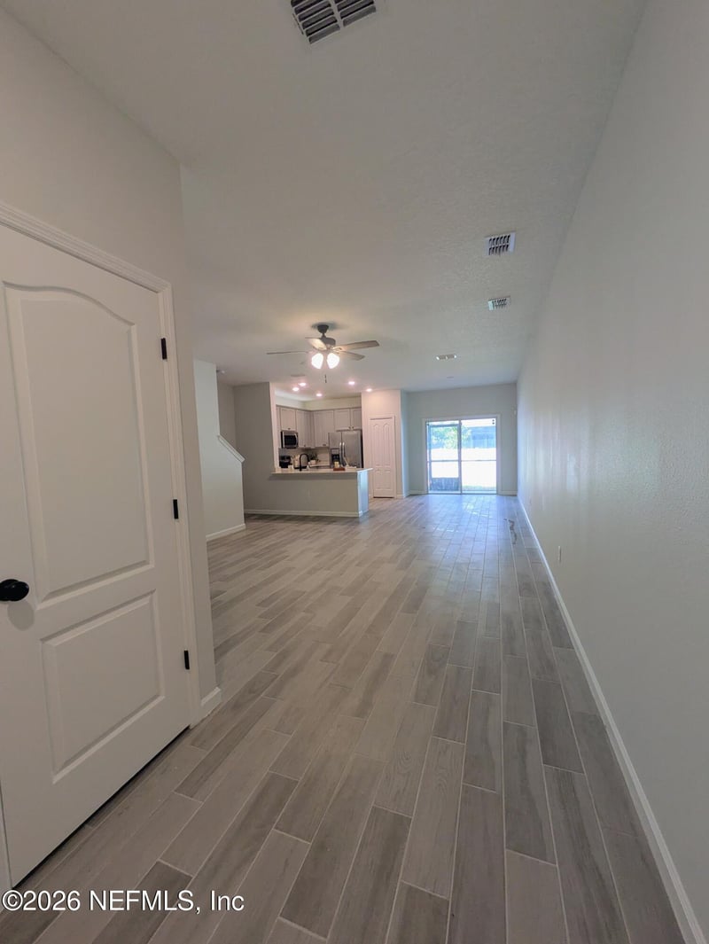 1329 Salt Ridge Ave, Jacksonville, FL 32218