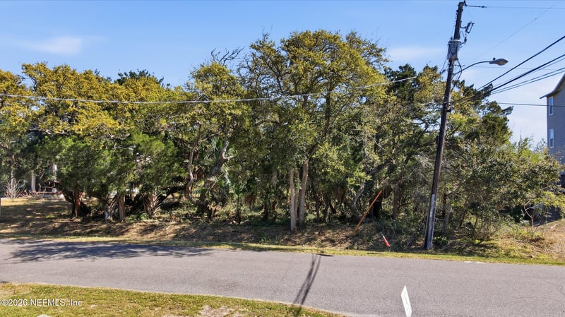133 Oak Ave, Vilano Beach, FL 32084