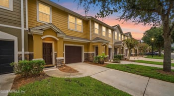 13322 Ocean Mist Dr, Jacksonville, FL 32258