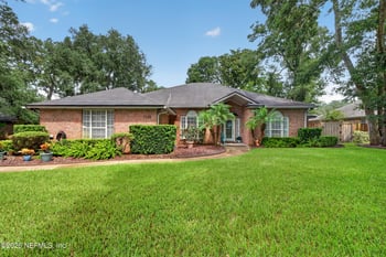 1335 Ashley Oaks Dr, Jacksonville Beach, FL 32250