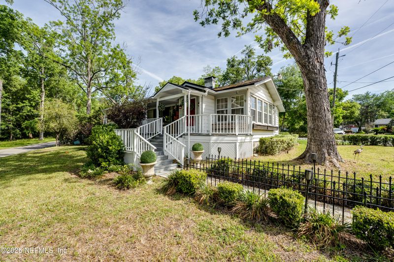 1335 Azalea Dr, Jacksonville, FL 32205