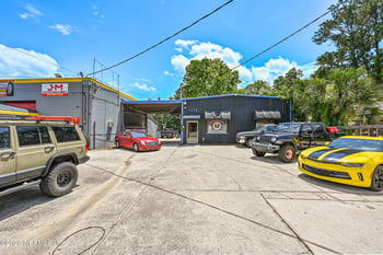 1335 Lane Ave S, Jacksonville, FL 32210