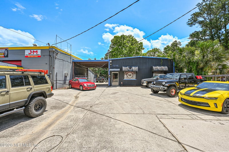 1335 Lane Ave S, Jacksonville, FL 32210